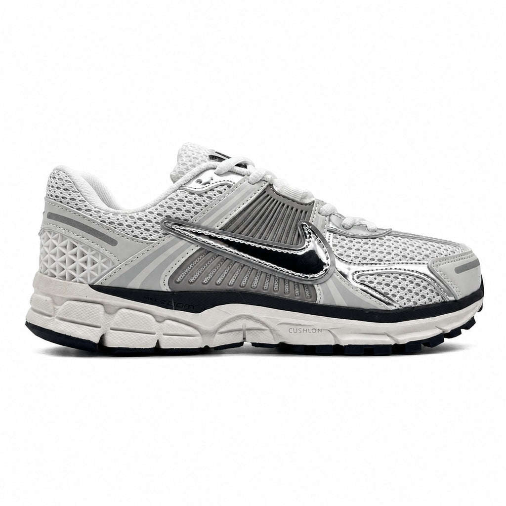 Tenis Nike VOMERO 5 Gris